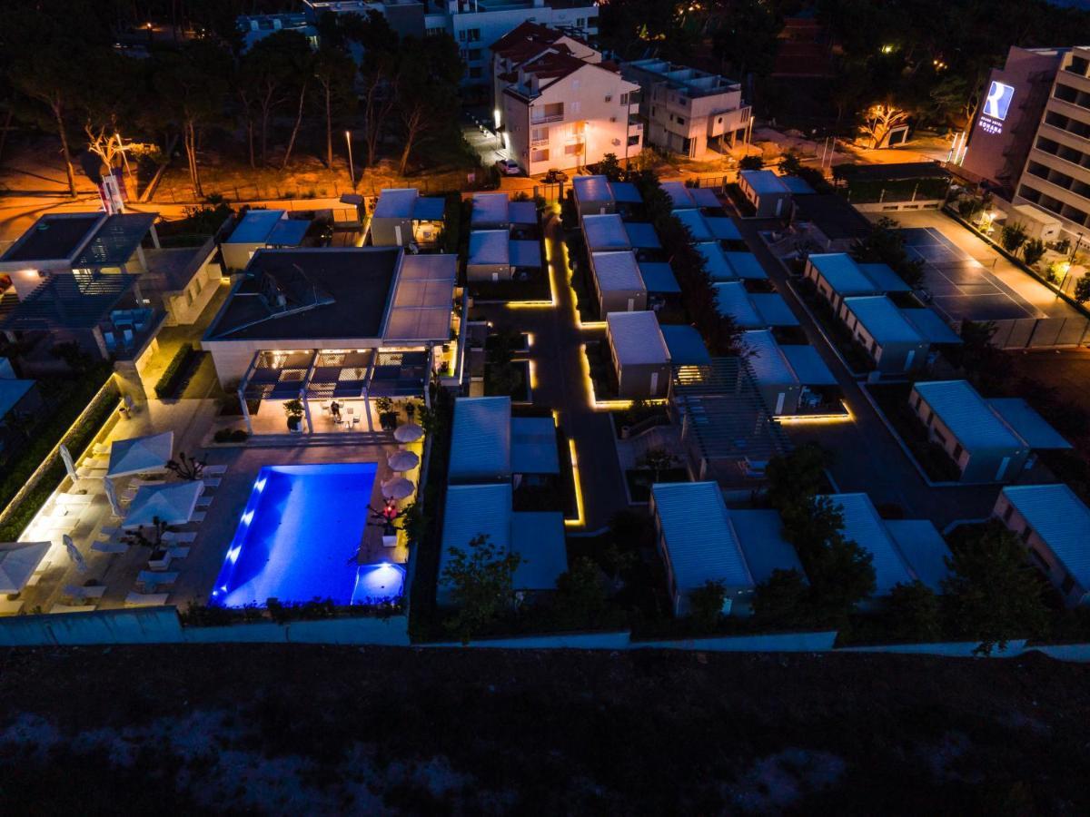 Poseidon Mobile Home Resort Makarska Eksteriør billede