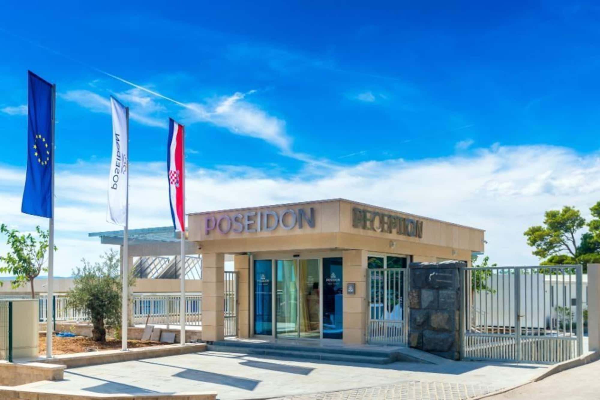 Poseidon Mobile Home Resort Makarska Eksteriør billede